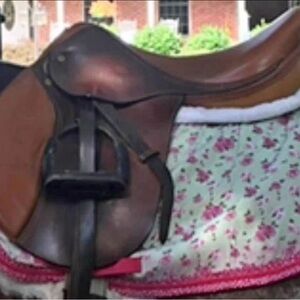 Beval Princeton English Saddle. Seat 18”